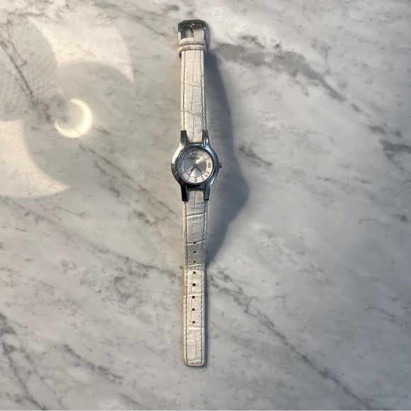 Kenneth Cole Reaction Watch - Picture 3 of 4